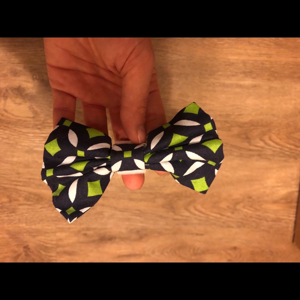 Dog bow tie